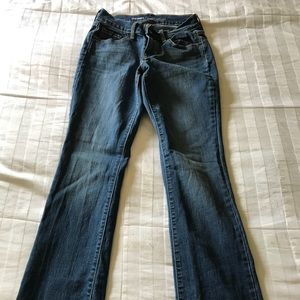 Women’s Old Navy bootcut mid-rise jeans